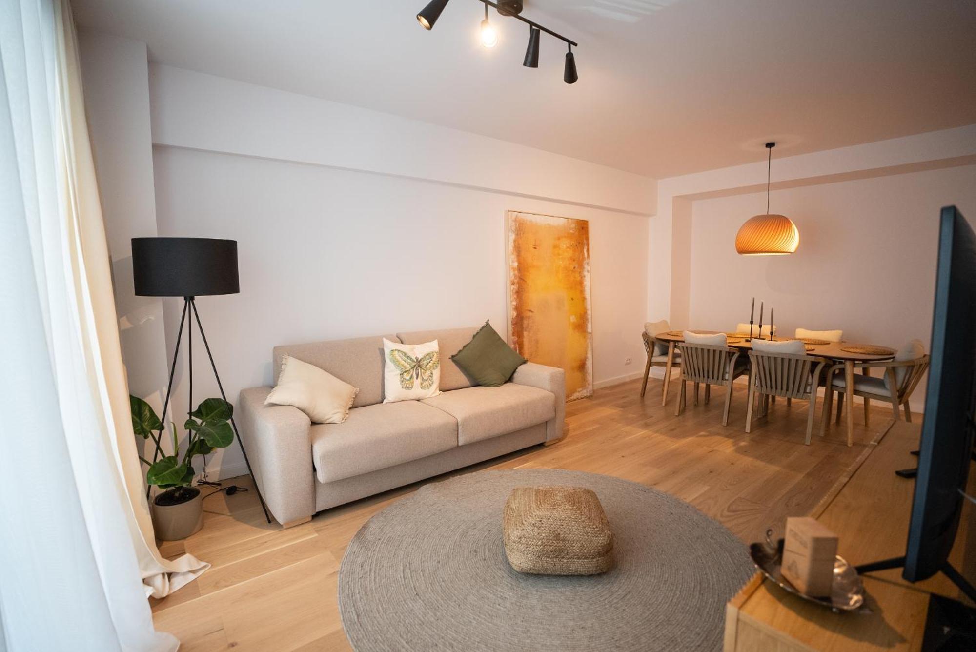 The Level Sanctuary: Free Parking & Netflix Lägenhet Bukarest Exteriör bild