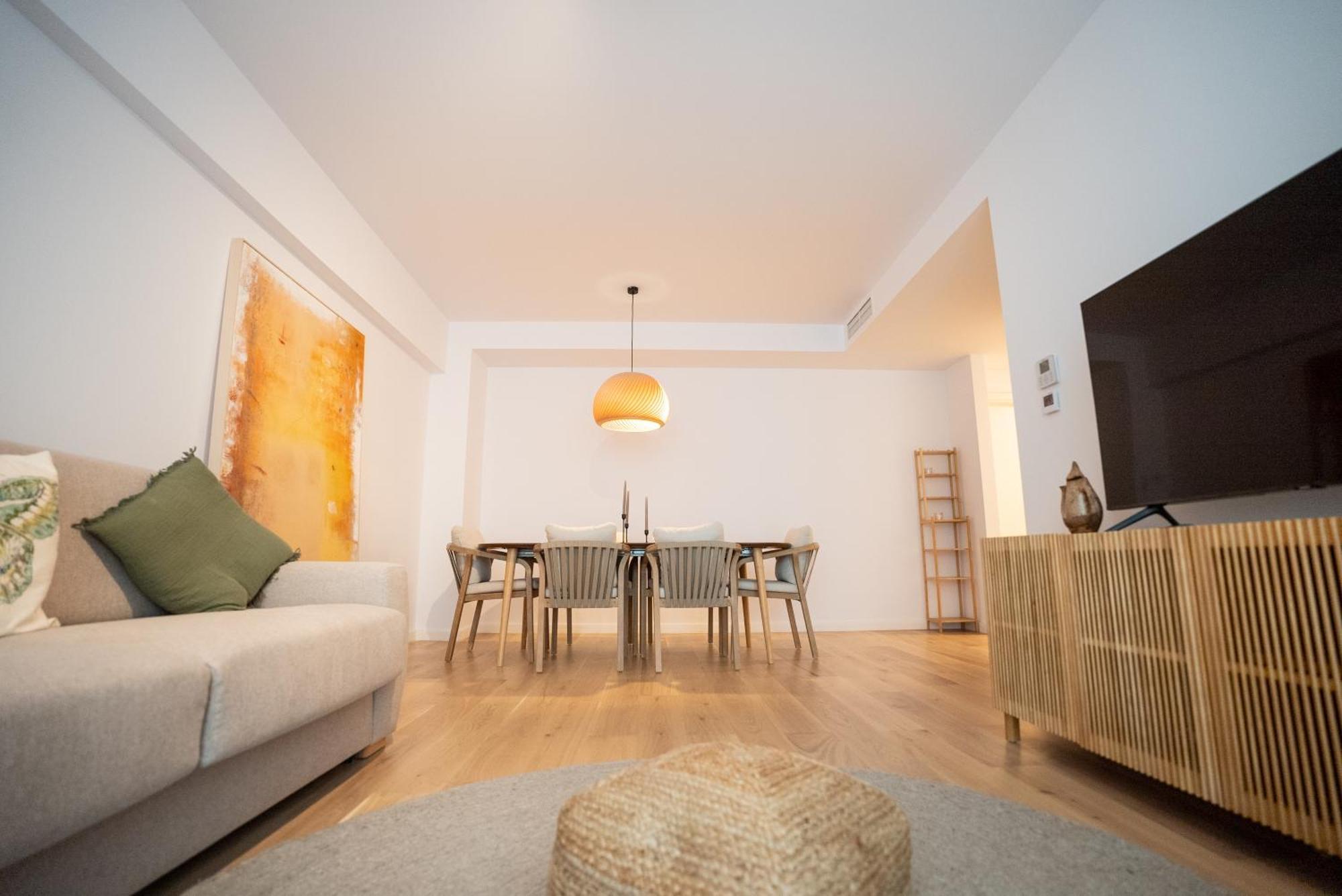 The Level Sanctuary: Free Parking & Netflix Lägenhet Bukarest Exteriör bild