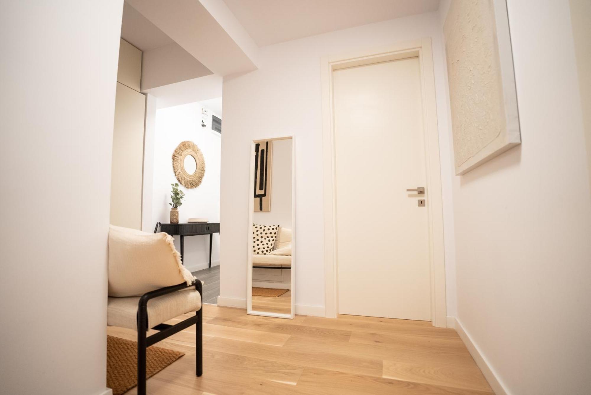 The Level Sanctuary: Free Parking & Netflix Lägenhet Bukarest Exteriör bild